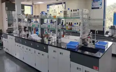 Government eases rules for global sourcing of medical gear